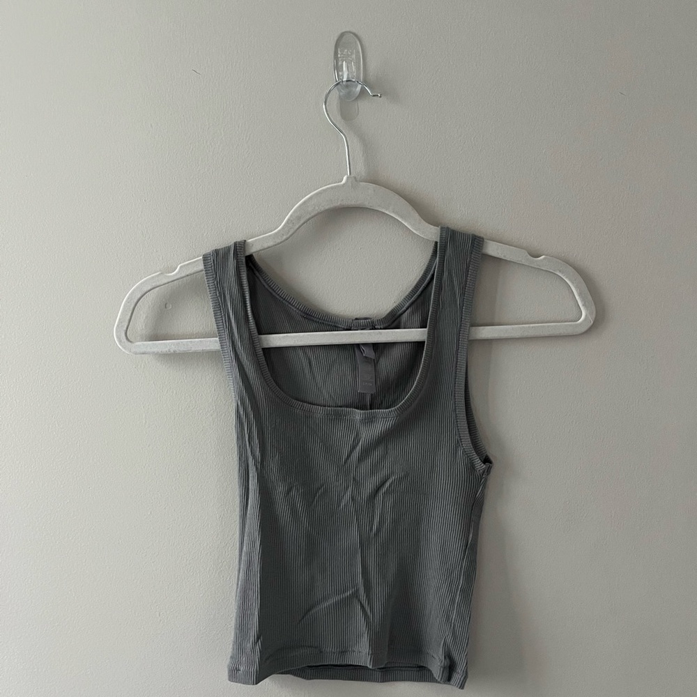 Skims tank